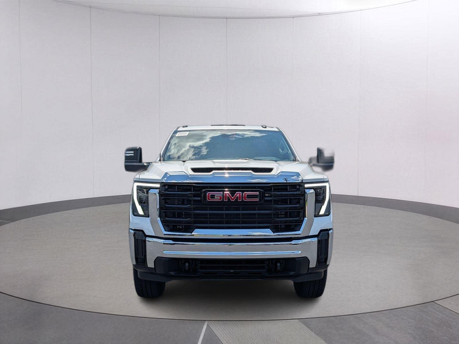2026 GMC Sierra 2500HD Pro - Photo 9