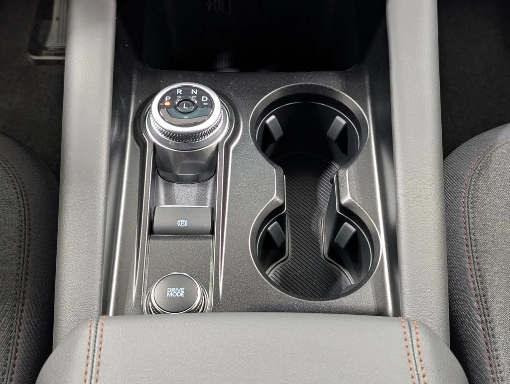 New 2027 Avalanche Gray Ford Active image 7
