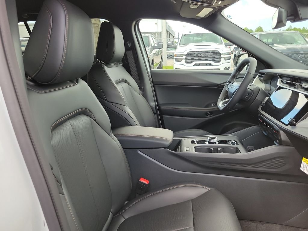 New 2026 Bright White Clearcoat Jeep Limited image 19