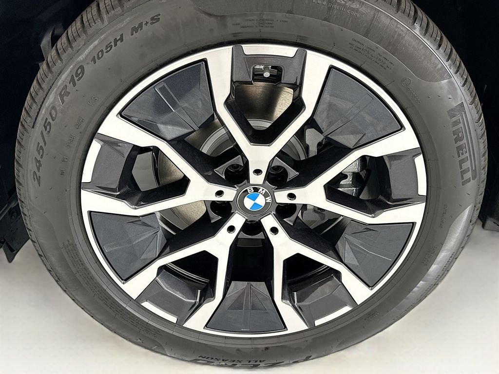 New 2026 Blue BMW 30 xDrive image 28