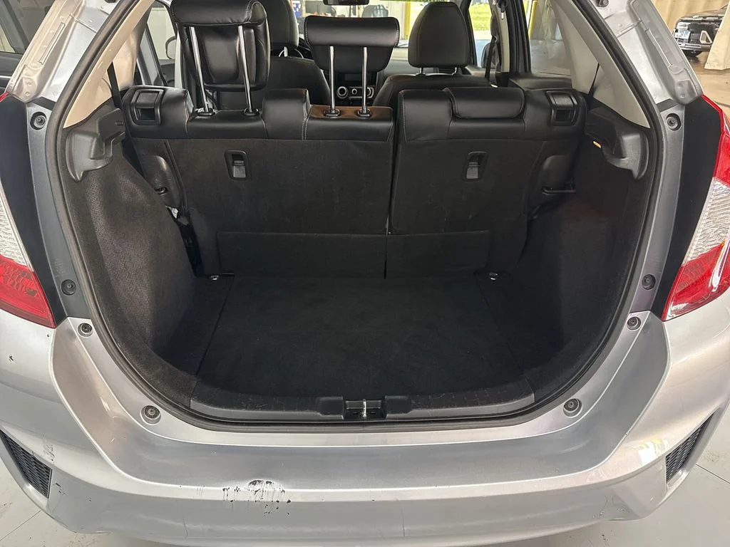Used 2017 Lunar Silver Metallic Honda EX-L image 33