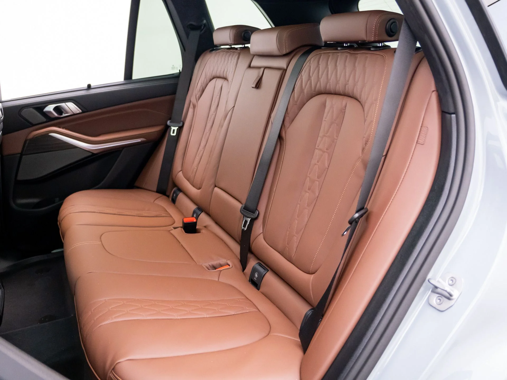 New 2026 Gray BMW xDrive40i image 14
