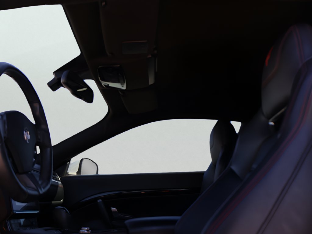 Used 2018 White Maserati Sport image 35