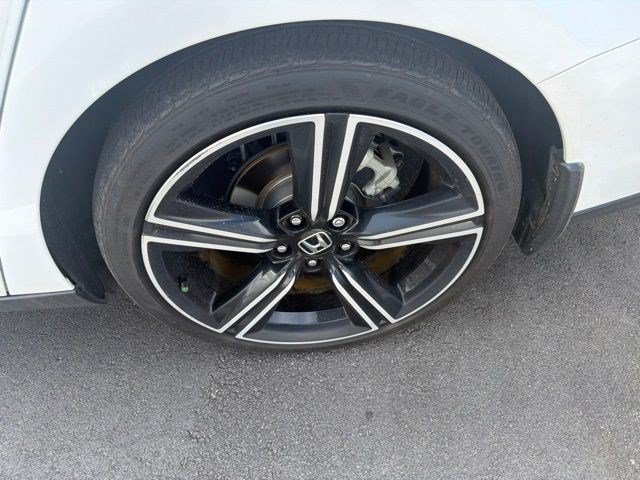 Used 2023 Platinum White Pearl Honda Sport image 5