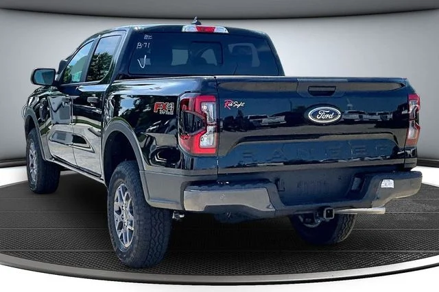 New 2026 Shadow Black Ford XLT image 3