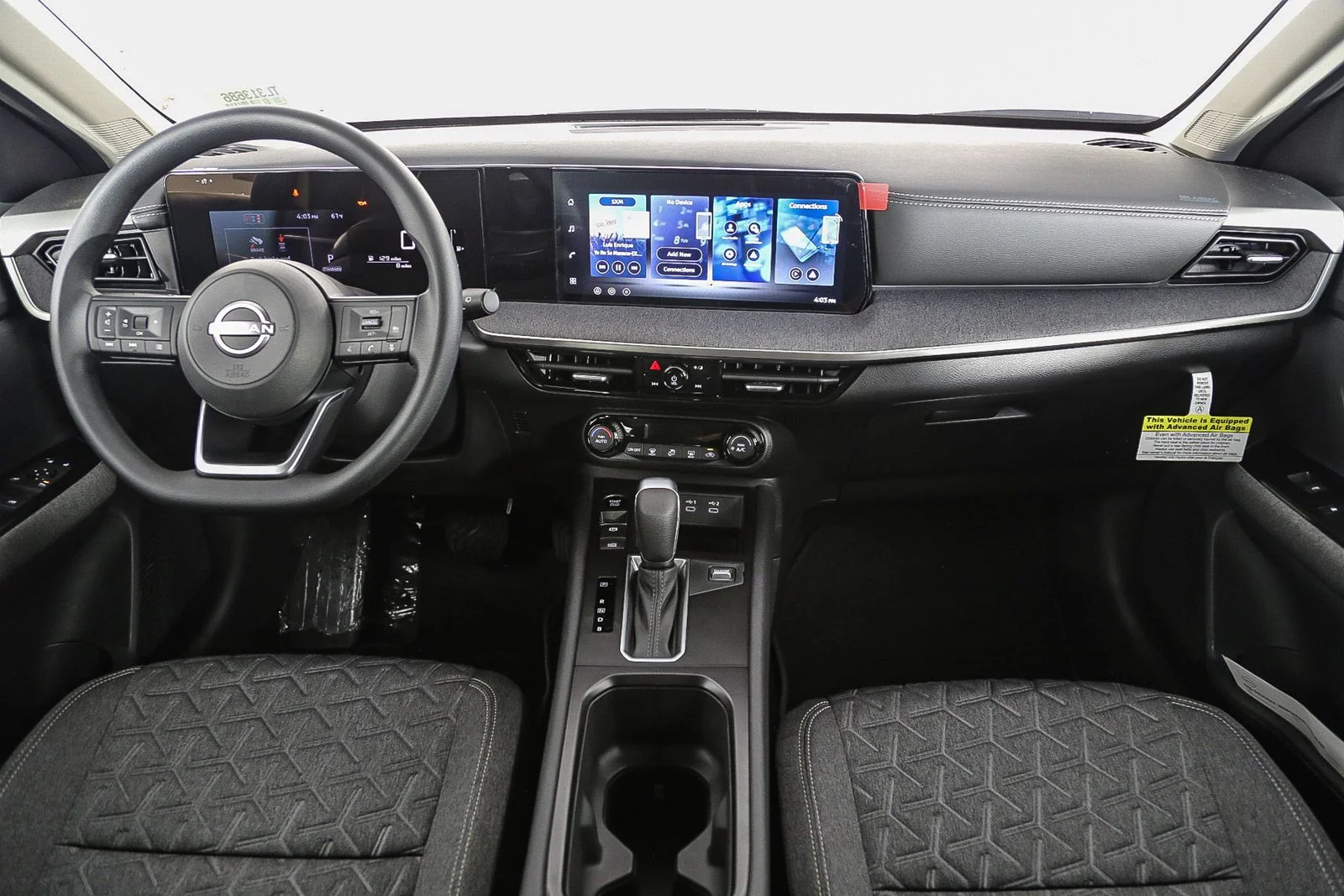 2026 Nissan KICKS SV - Photo 14