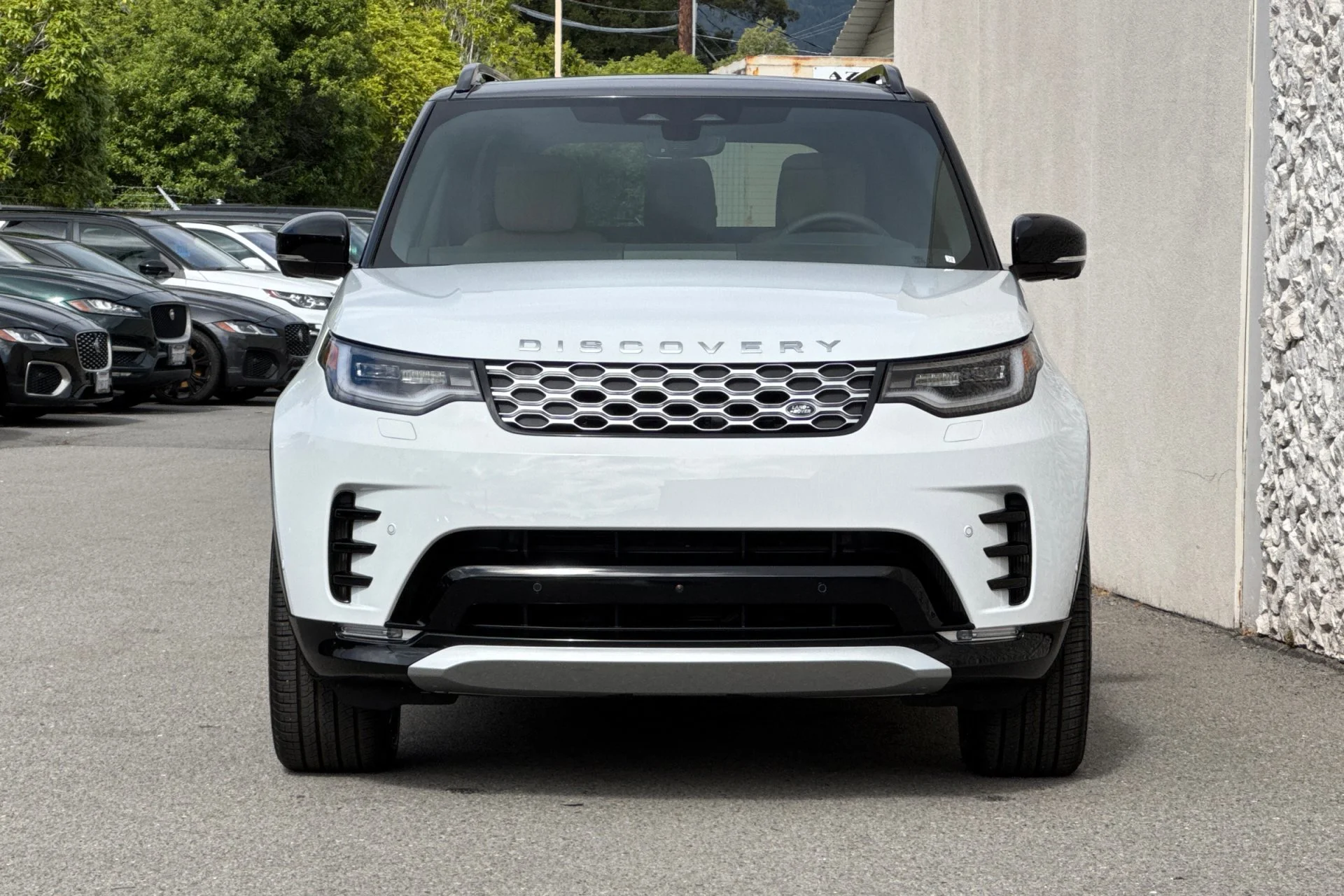 New 2026 Fuji White Land Rover Gemini Edition AWD image 10