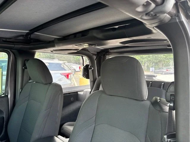 Used 2020 Gray Jeep Sport image 26