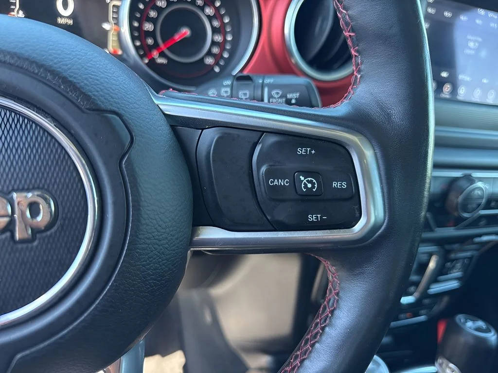 Used 2018 Black Jeep Rubicon image 13