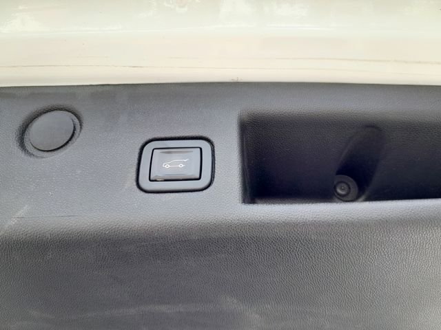 Used 2019 White Chevrolet LT image 52