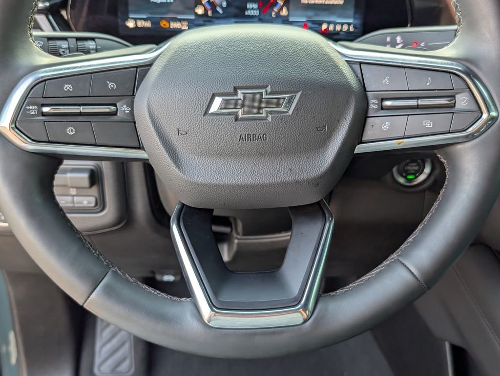 Used 2026 Gray Chevrolet Z71 image 5