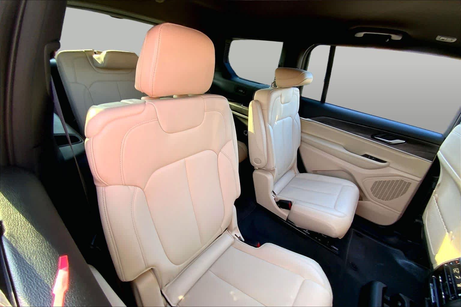 Used 2025 Bright White Clearcoat Jeep Limited image 19