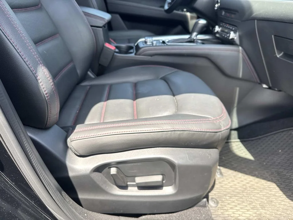 Certified Used 2025 Black Mazda 2.5 S Carbon Edition image 11
