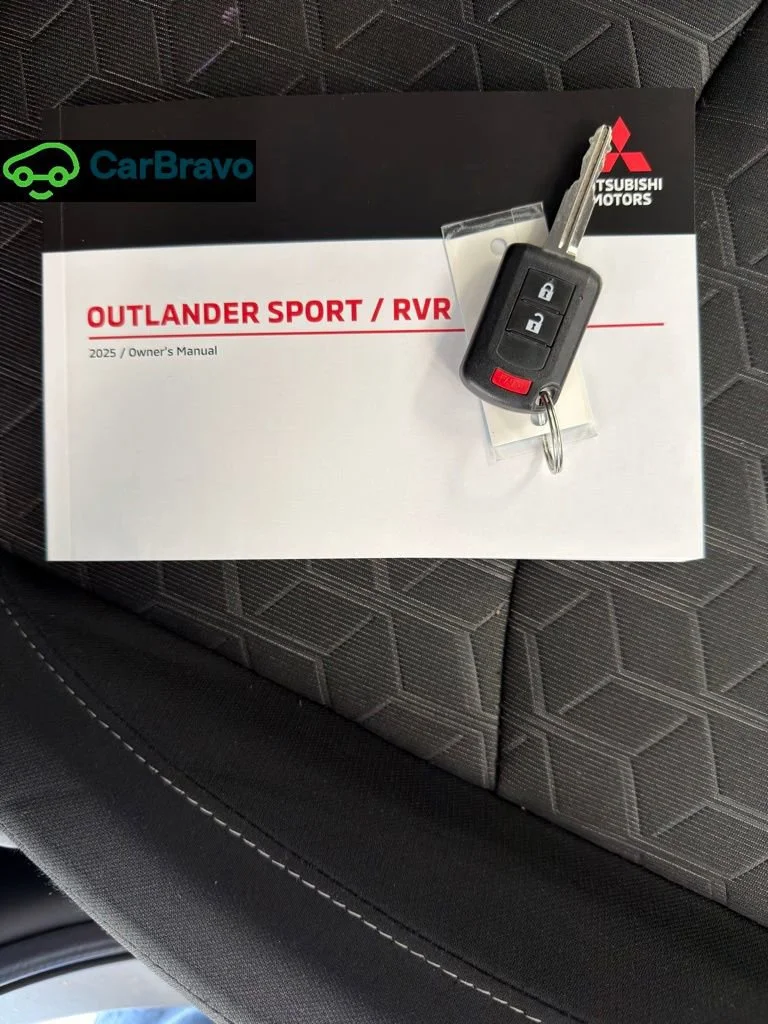 2025 Mitsubishi Outlander Sport ES - Photo 14