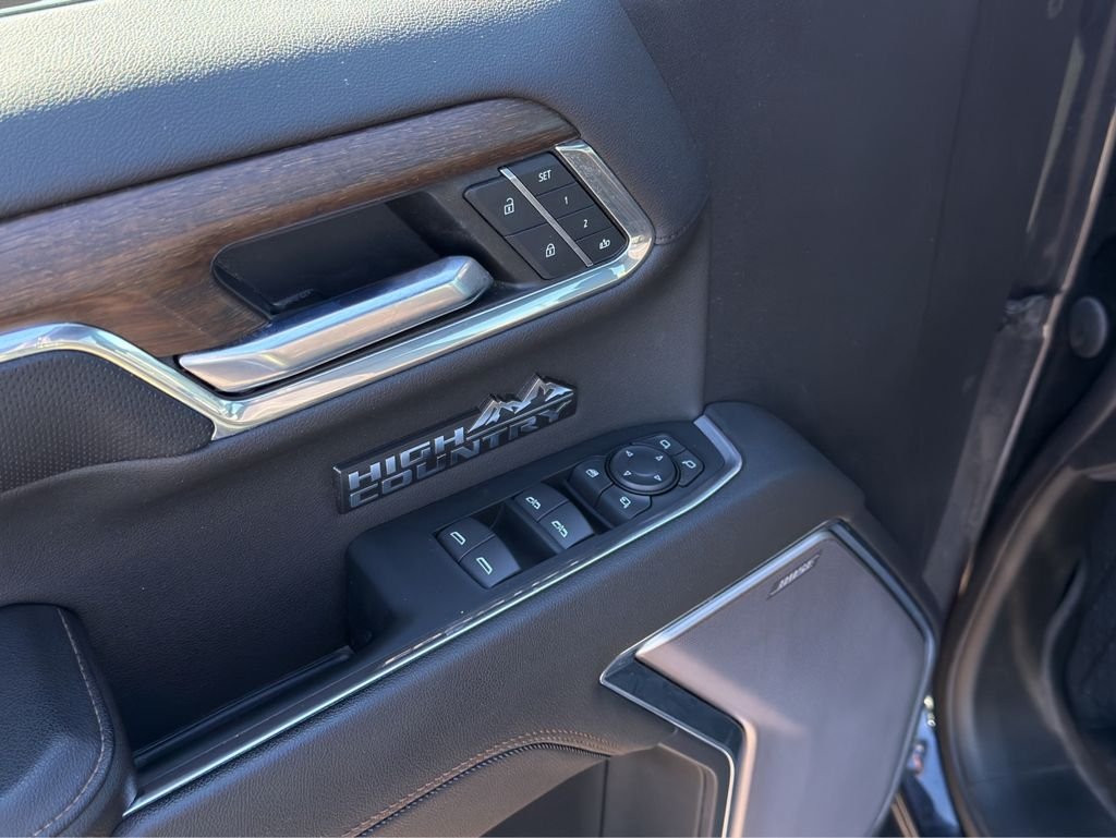 Used 2022 Gray Chevrolet High Country image 12