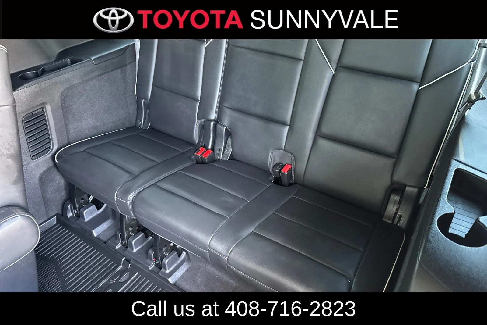 Used 2021 Black Cadillac Sport image 19