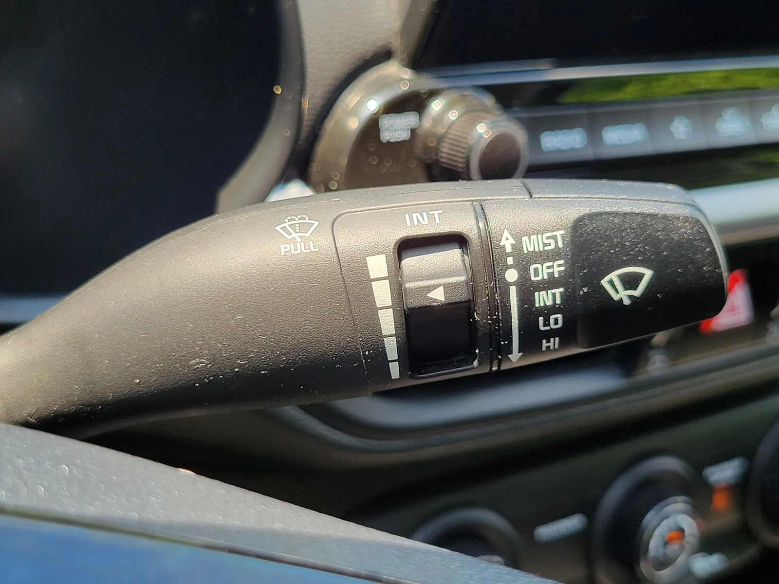 Used 2021 Gray Kia LXS image 17