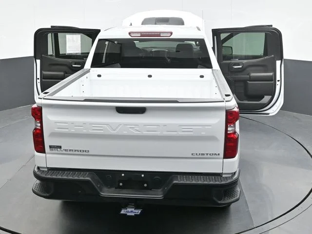 Used 2025 White Chevrolet Custom Trail Boss image 27