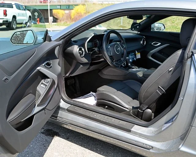 2023 Chevrolet Camaro 2LT - Photo 12