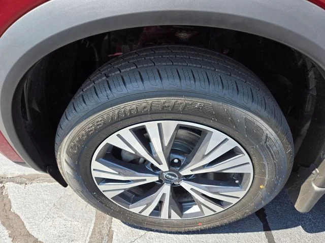 Used 2023 Red Nissan SV image 25