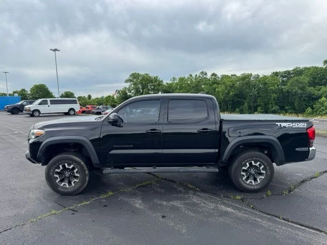 Used 2016 Black Toyota TRD Off-Road image 6