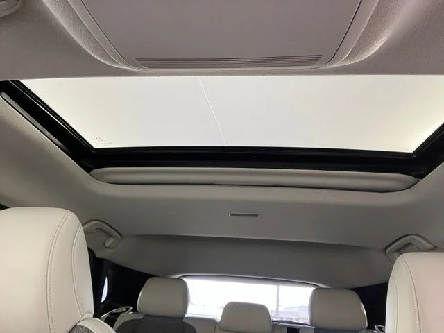 New 2026 Snowflake White Pearl Mazda 2.5 S Aire Edition image 31