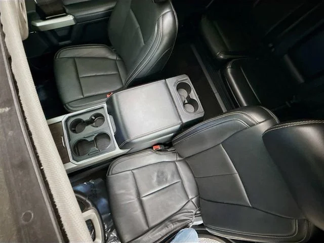 Used 2020 White Metallic Ford Lariat image 22