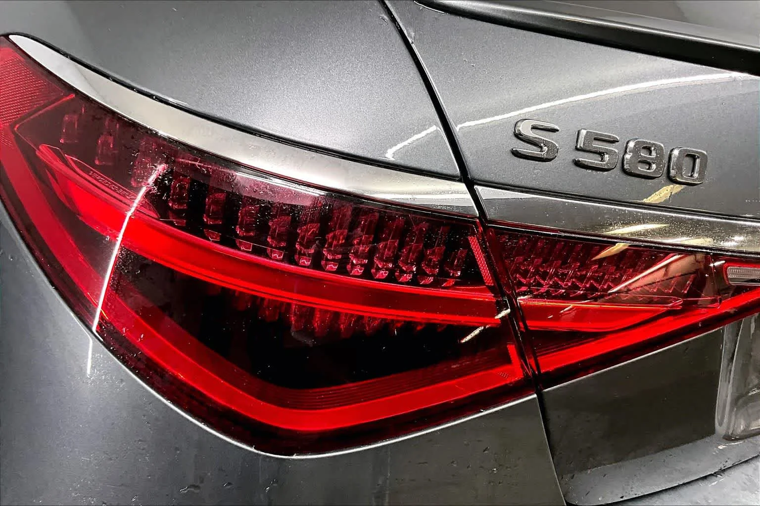 New 2026 Selenite Grey Metallic Mercedes-Benz S 580 image 6