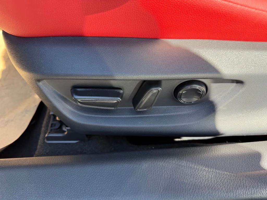Used 2026  Toyota XSE image 20