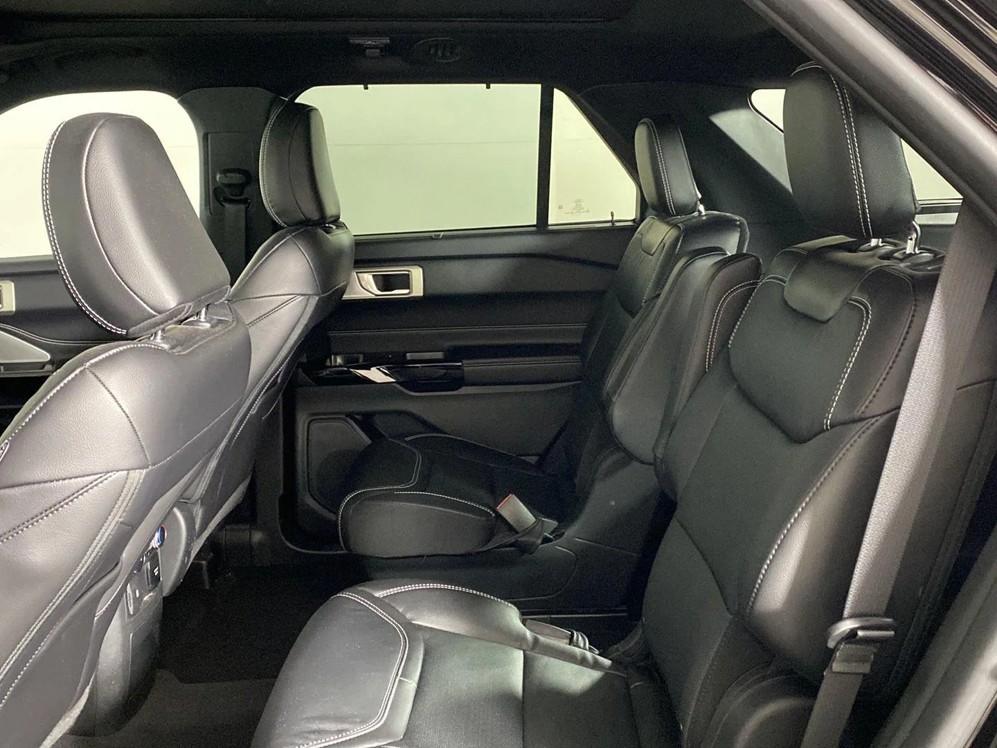 Used 2023 Agate Black Ford ST image 28