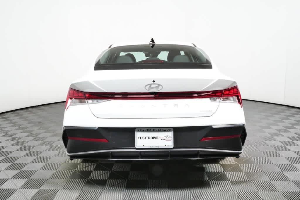 New 2026 Serenity White Hyundai Limited image 38