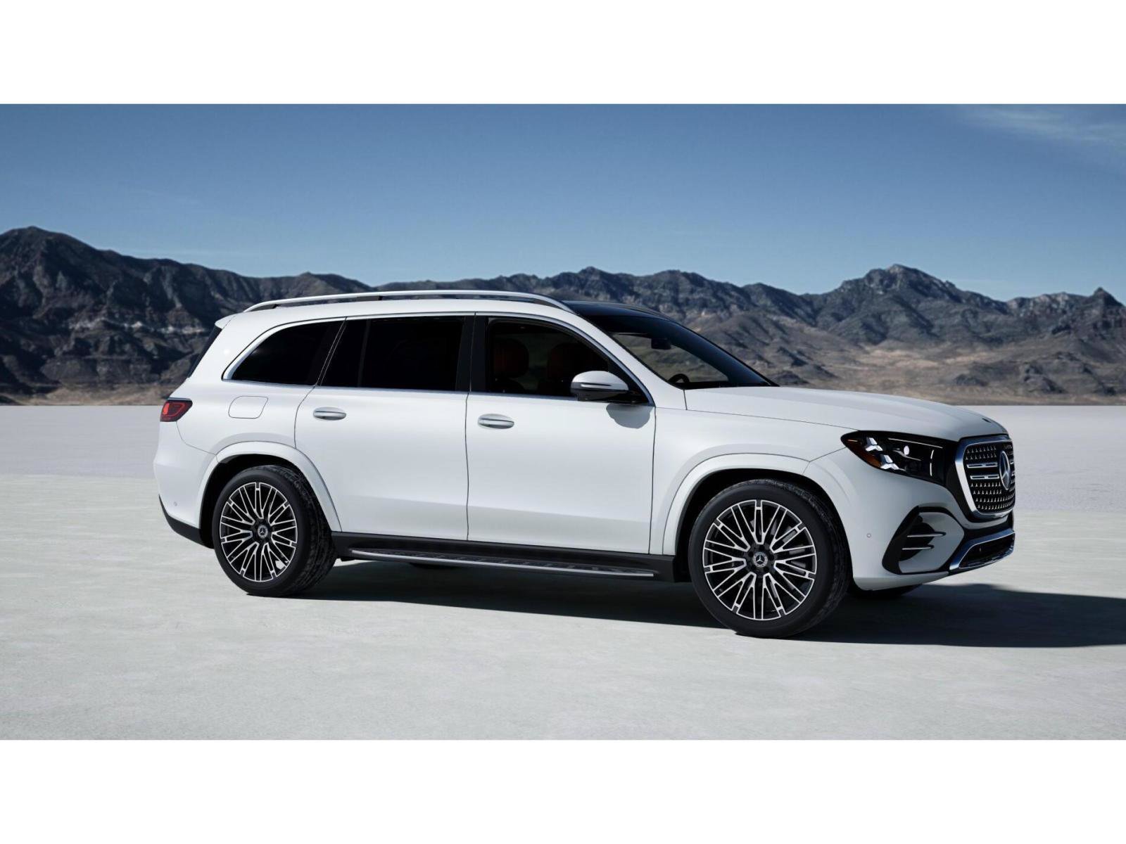 New 2027 MANUFAKTUR Moonlight White Metallic Mercedes-Benz 450 image 13