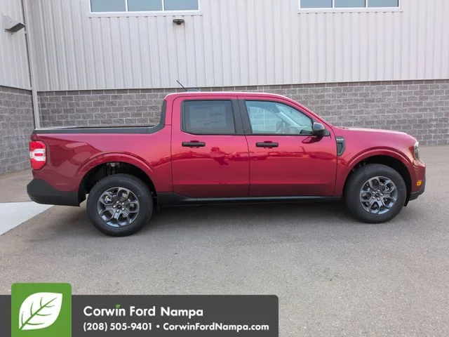 New 2026 Ruby Red Metallic Tinted Clearcoat Ford XLT image 2