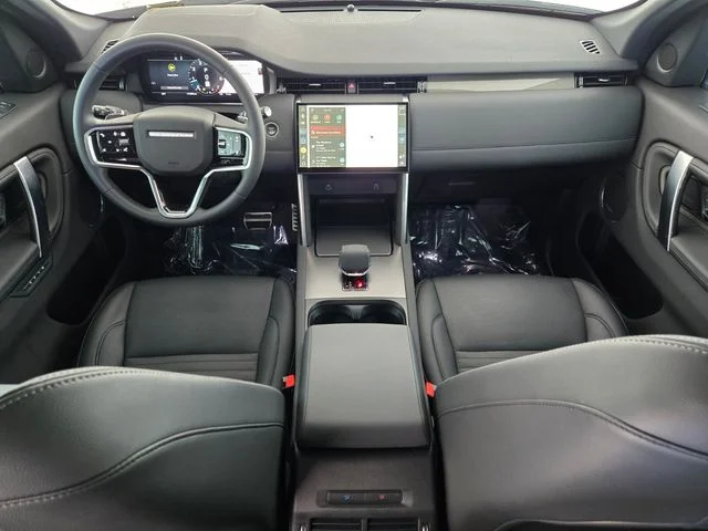 Used 2024 Black Land Rover SE image 4