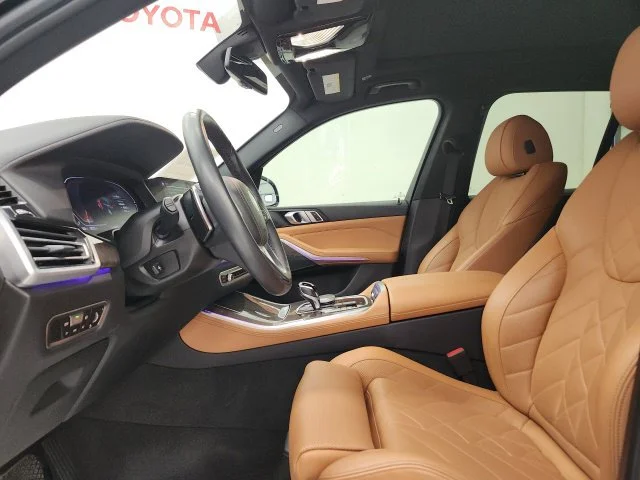 Used 2023 Black BMW xDrive40i image 19