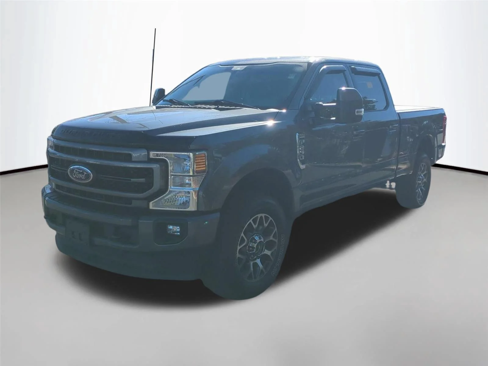 Used 2022 Carbonized Gray Metallic Ford LARIAT image 1