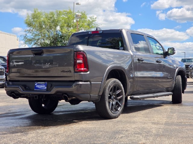 New 2026 Granite Crystal Metallic Clear-Coat Exterior Paint RAM Laramie image 39