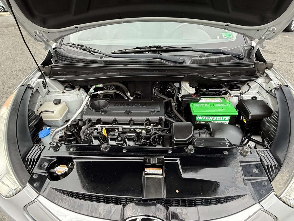 Used 2012 Silver Hyundai Limited image 12