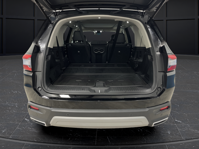 Used 2023 Black Honda Touring image 14