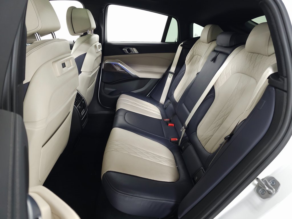 2023 BMW X6 - Image 36