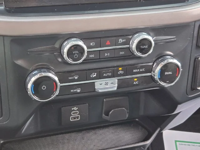 Used 2025 White Ford XLT image 27