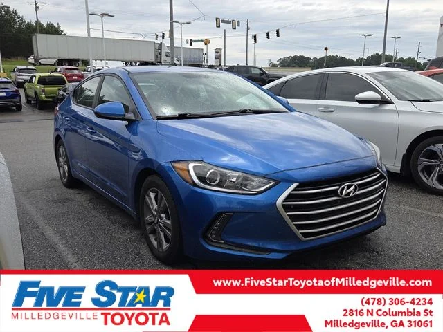 Used 2017 Blue Hyundai SE image 1