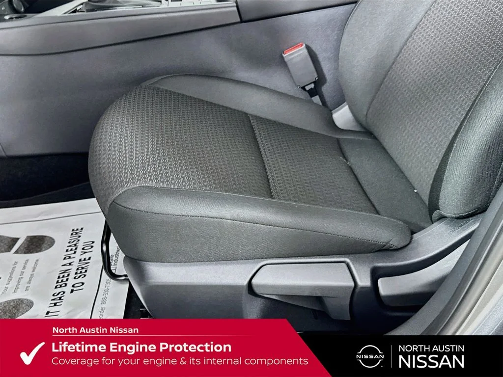 New 2027 Gray Nissan S image 23