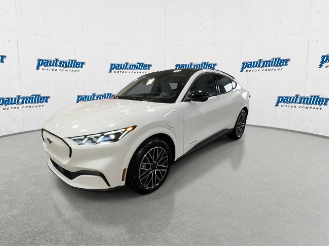 New 2026 White Ford Premium image 5
