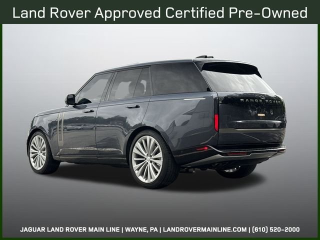 Certified Used 2025 Varesine_Blue Land Rover SE image 3