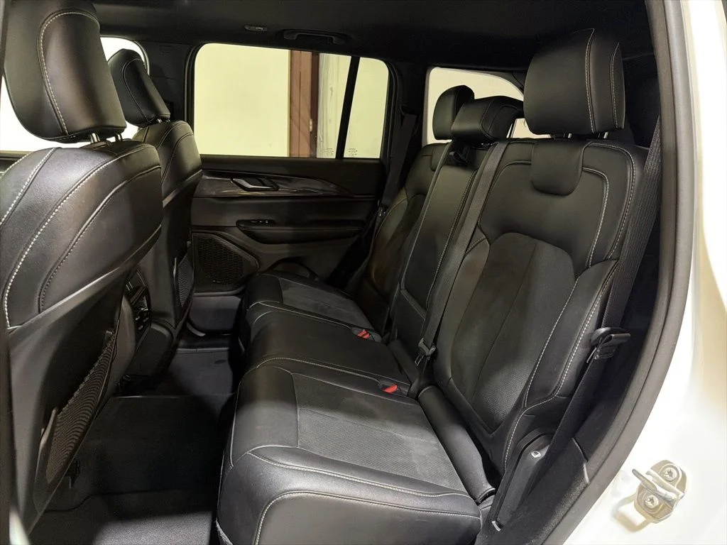 Used 2023 White Jeep Altitude X image 32
