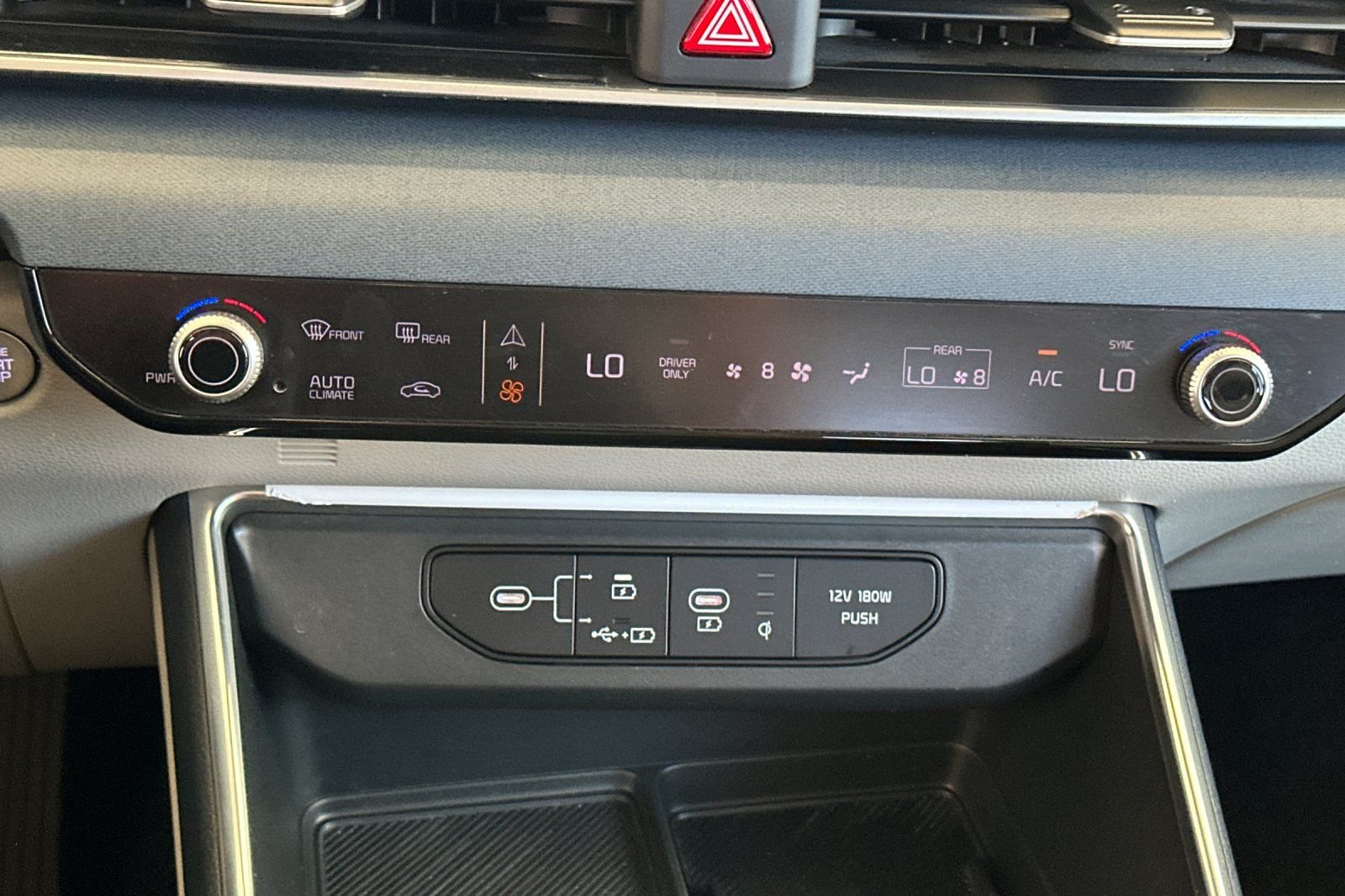 Used 2025 White Kia SX image 23