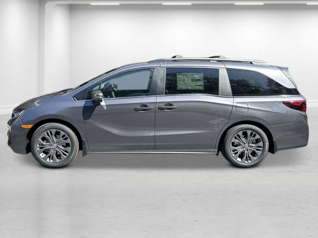 New 2026 Modern Steel Metallic Honda Touring image 2