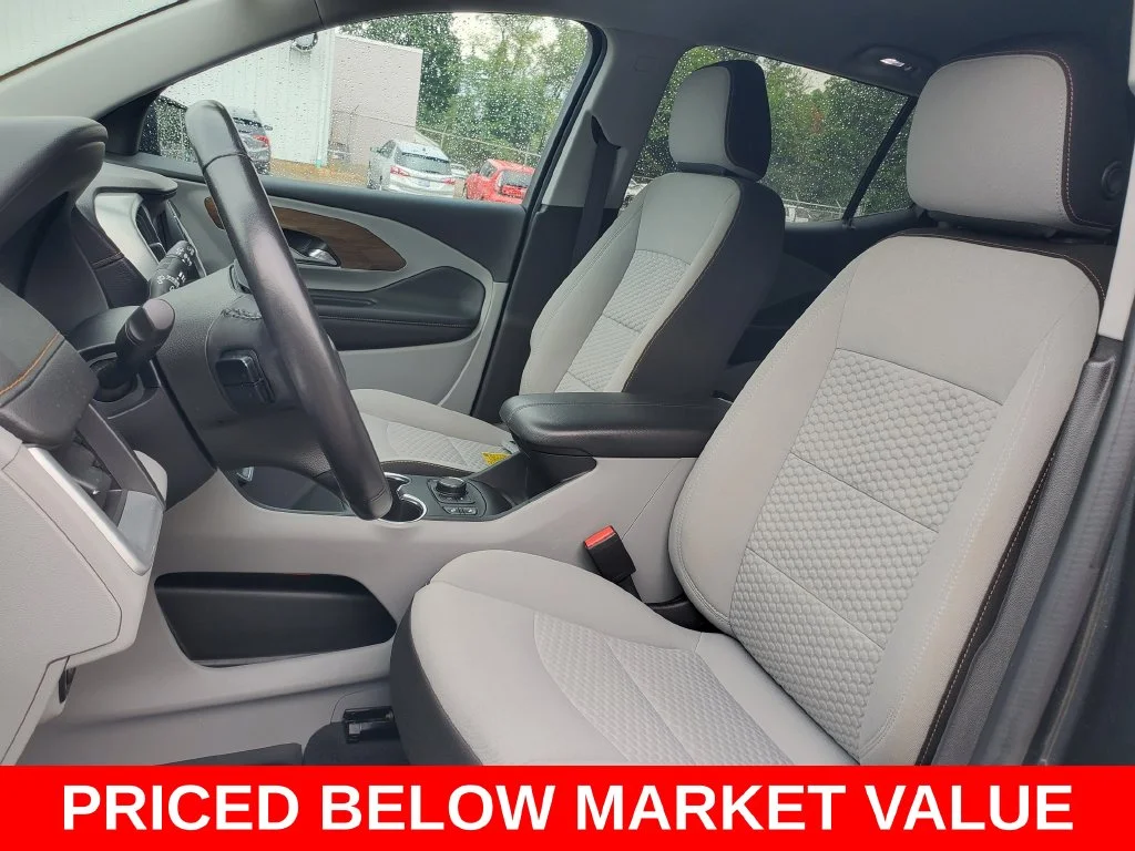 Used 2020 Gray GMC SLE image 5