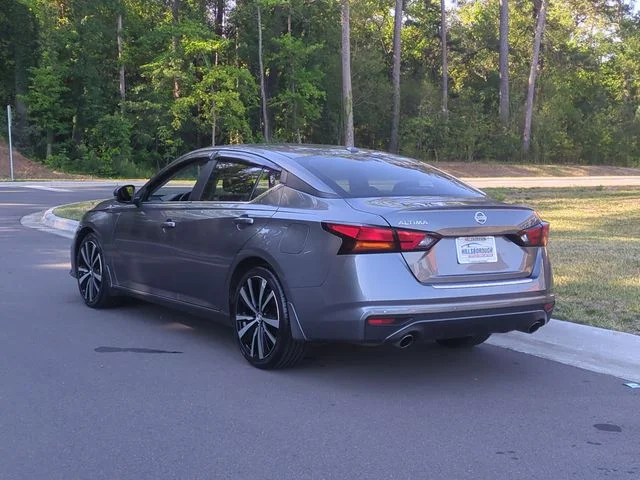 Used 2021 Gray Nissan 2.5 SR image 11